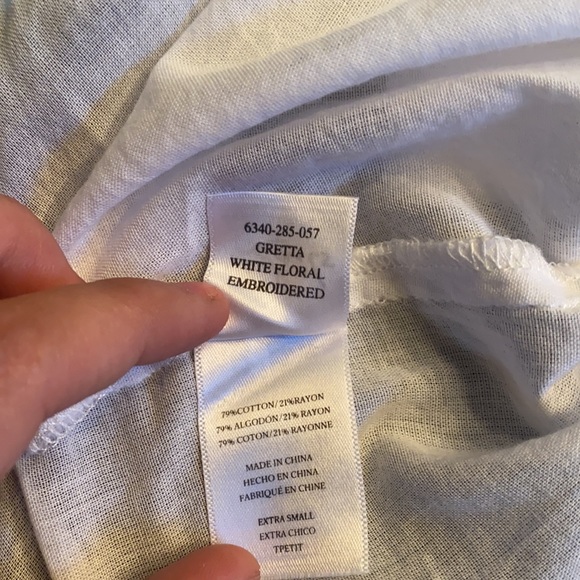 Rails button up rose gretta white floral embroidered cowboy crop top - Size XS - Picture 11 of 11